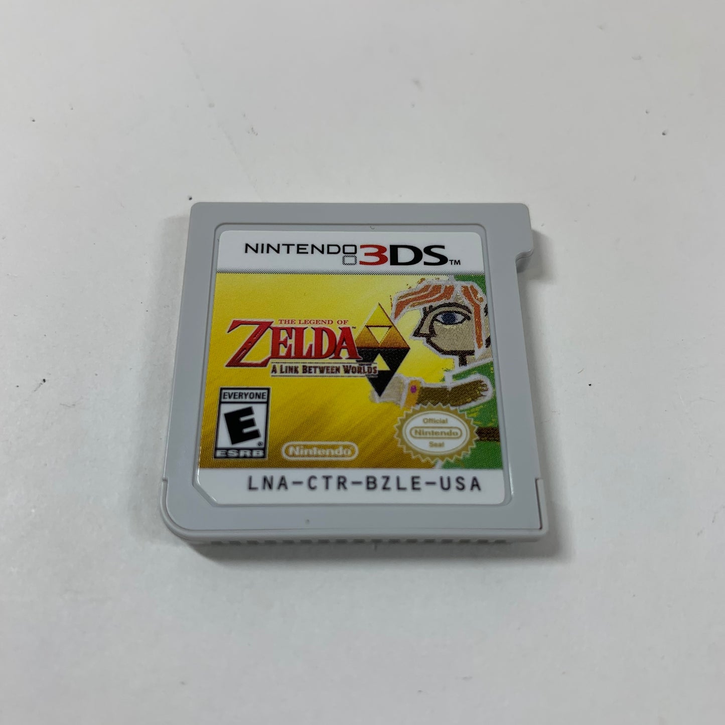 Zelda A Link Between Worlds (Nintendo 3DS, 2013)