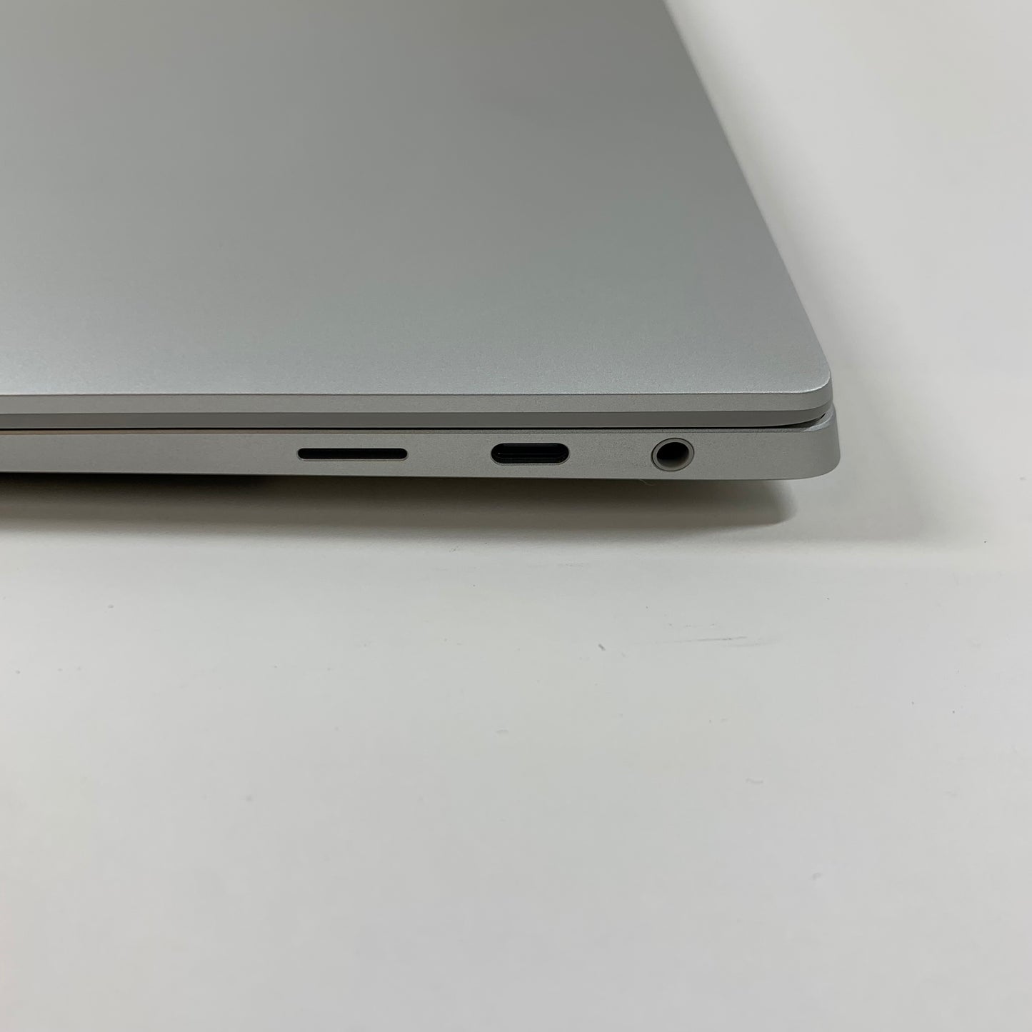 Dell XPS 16 ULTRA 7 16.3 Intel Ultra 7 3.8GHz 32GB RAM 1TB SSD GeForce RTX 4070