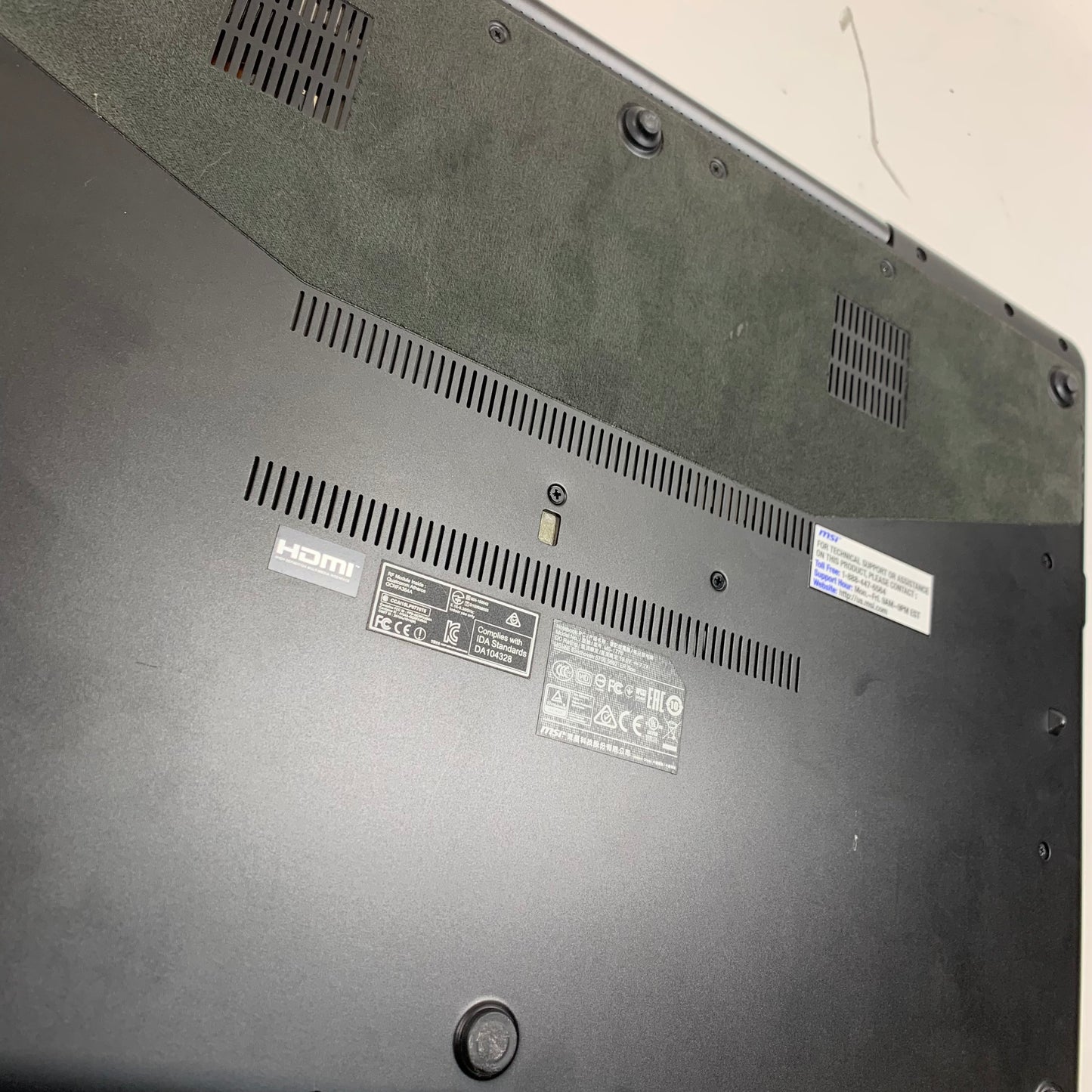 MSI G7 706QD G7 706QD 17.3" i7-6700HQ 2.6GHz 16GB RAM 1TB SSD GTX 965M