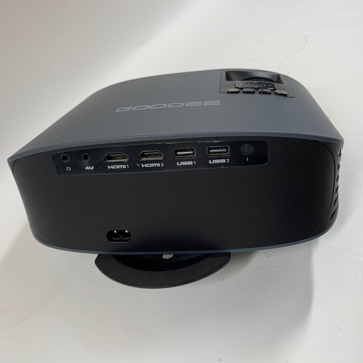 GooDee YG600 1920 x 1080 800 Lumens 4K Projector