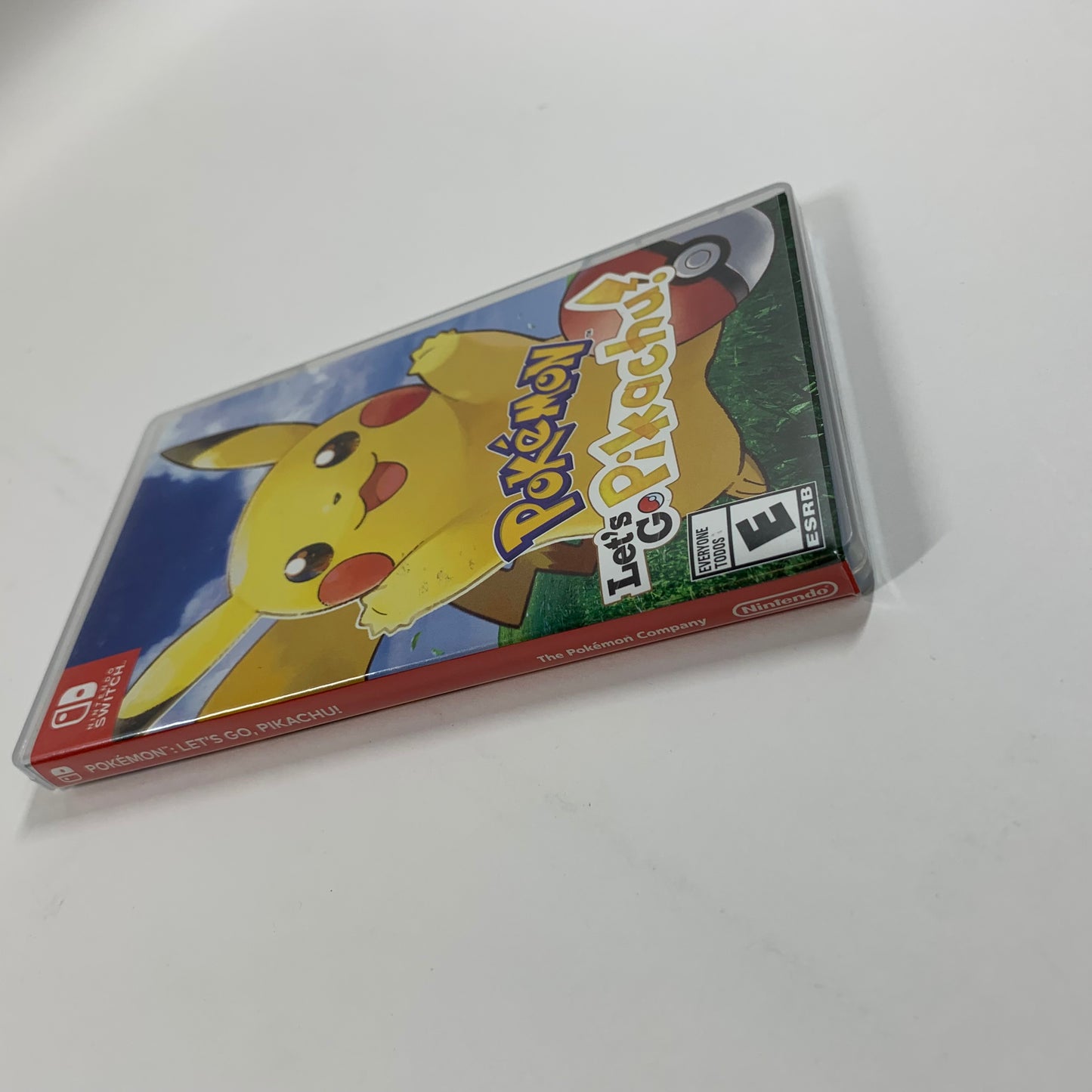 Pokemon Let's Go Pikachu (Nintendo Switch, 2018)