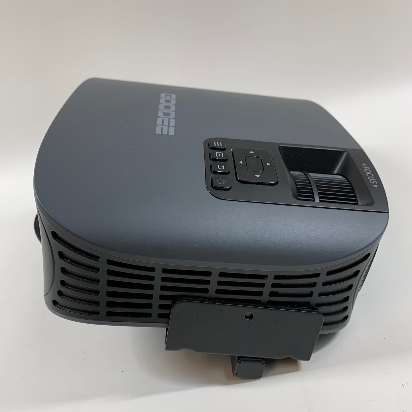 GooDee YG600 1920 x 1080 800 Lumens  4K Projector