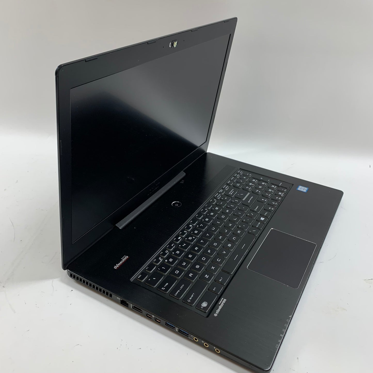 MSI G7 706QD G7 706QD 17.3" i7-6700HQ 2.6GHz 16GB RAM 1TB SSD GTX 965M