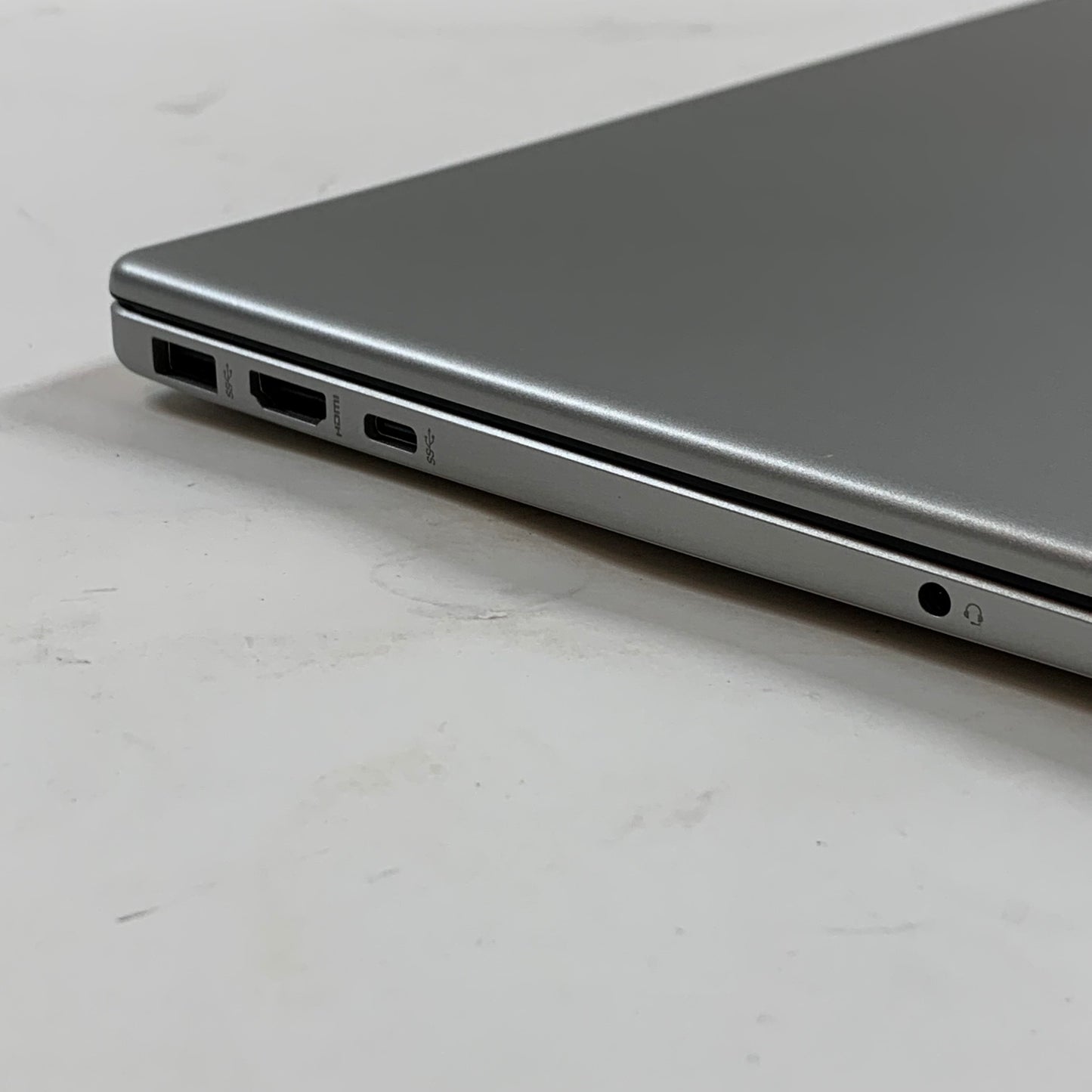 HP 15-FD0182WM 5CD42314Z8 15.6" i7-1355U 1.7GHz 16GB RAM 1TB SSD