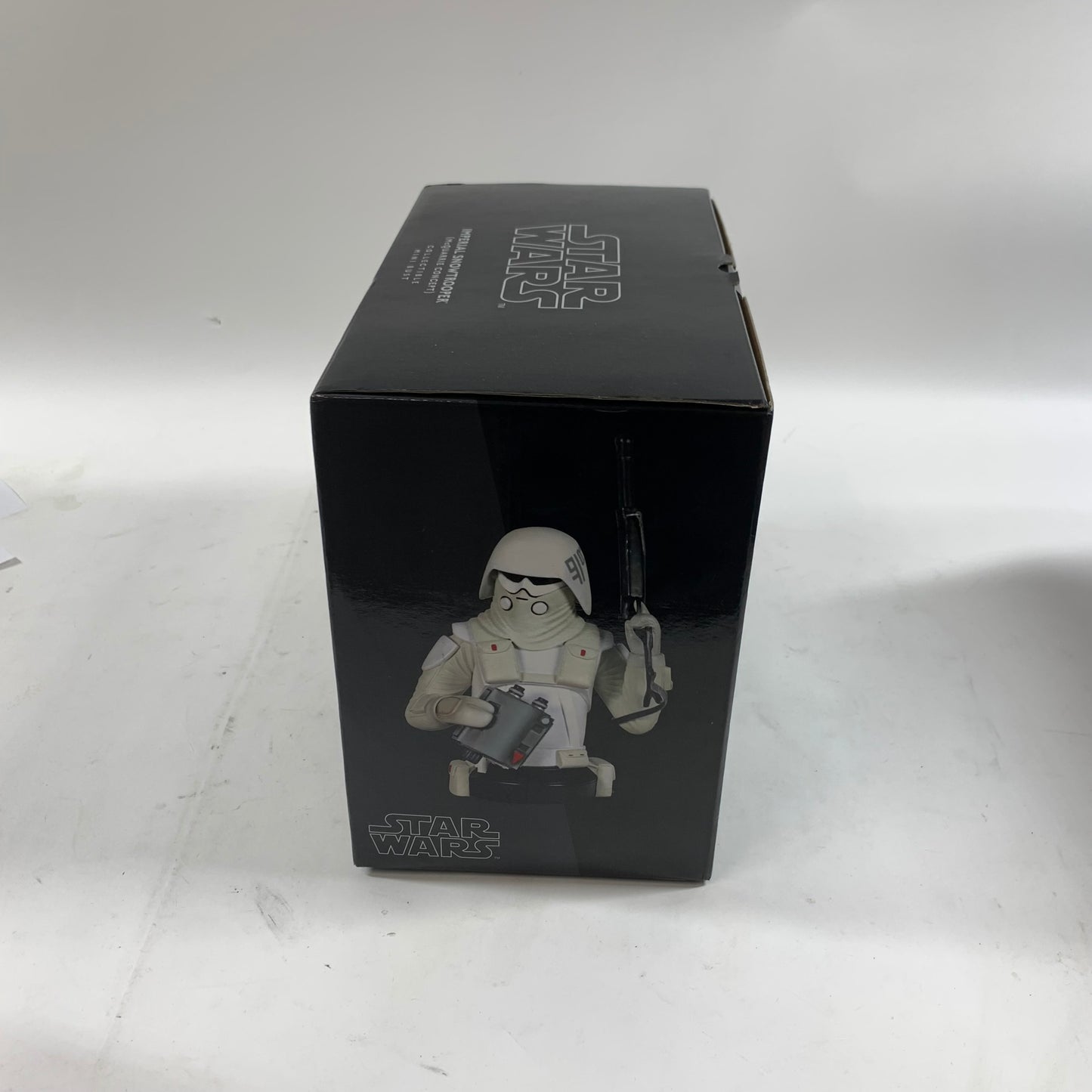 Gentle Giant Ltd Star Wars Snow Trooper Collectable Figurine 80159
