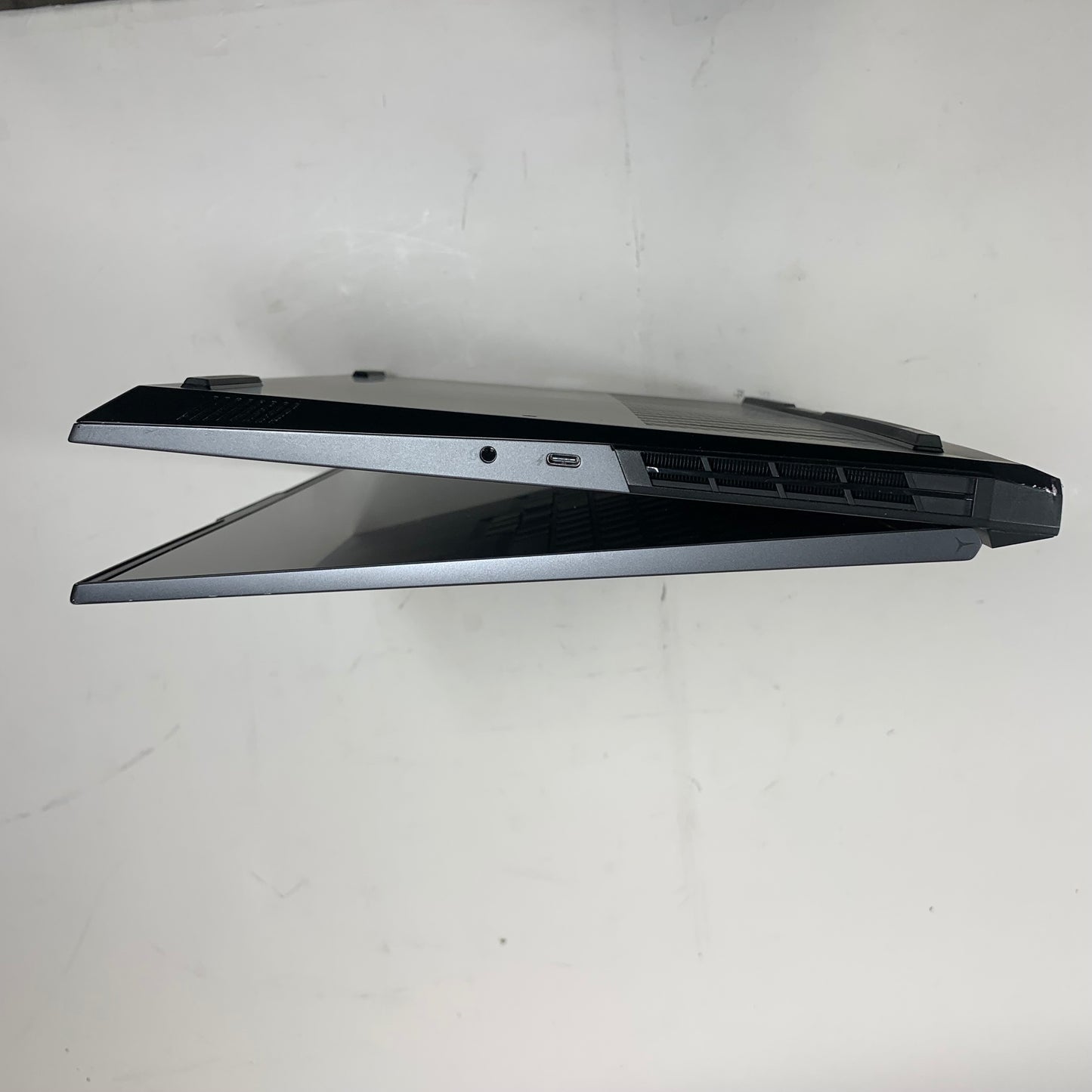 Broken Lenovo LEGION 5 PRO 16" i7-11800H 16GB RAM 512GB SSD RTX 3050 *no power*