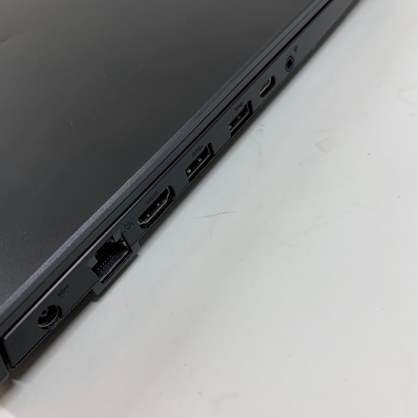 ASUS TUF Gaming F17 FX706HE i5-11260H 2.6GHz 16GB RAM 512GB GeForce RTX 3050 Ti