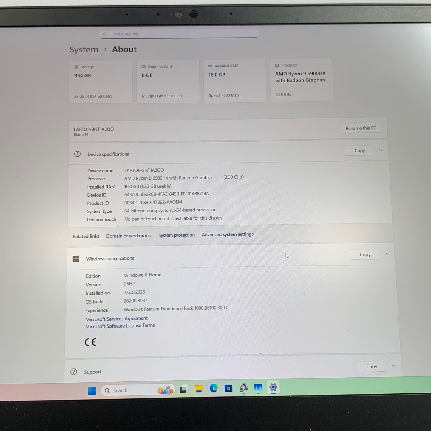 Razer Blade 14 RZ09-0427 14" Ryzen 9 6900HX 16GB RAM 1TB SSD GeForce RTX 3070 Ti