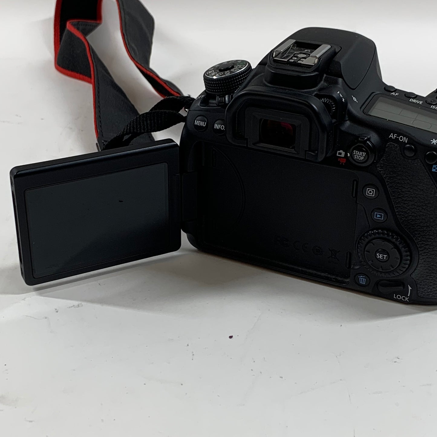 Canon EOS 80D 24.2MP mid-range, enthusiast-level DSLR