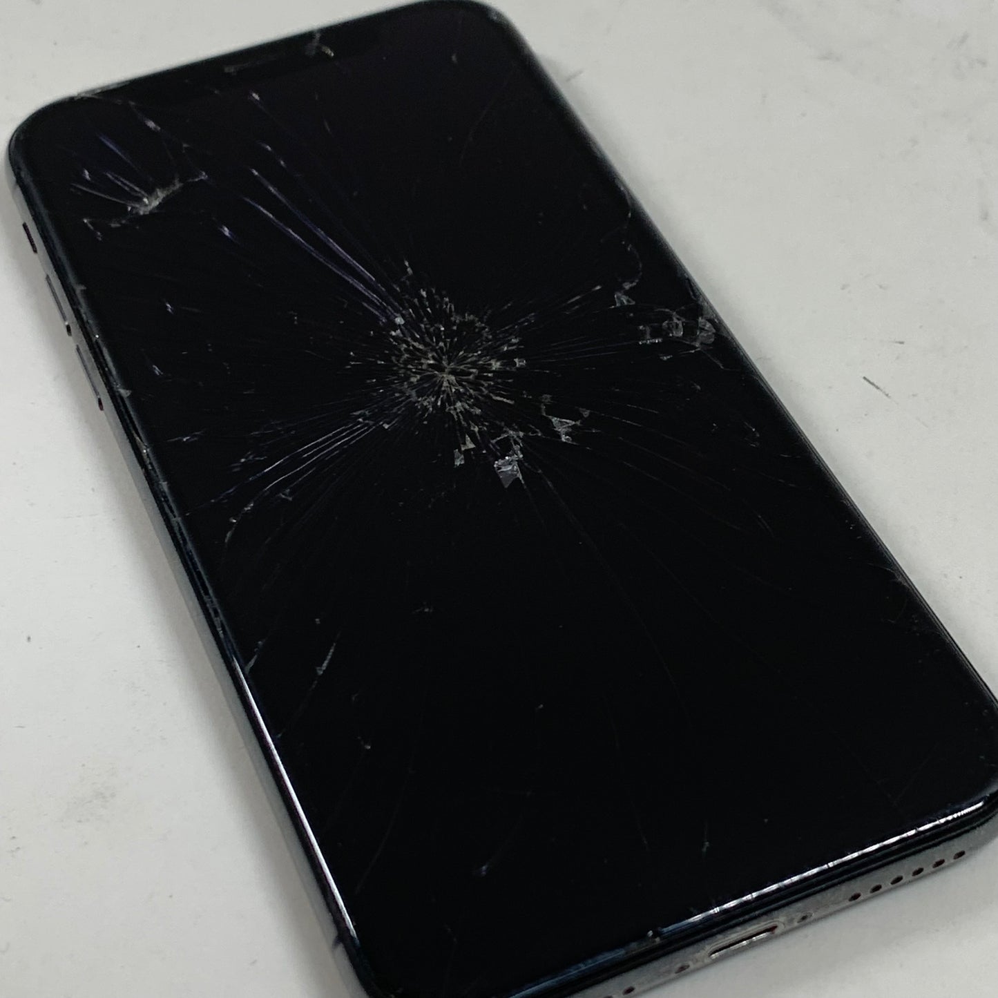 Unlocked Apple iPhone X 64GB Cracked Front and Back