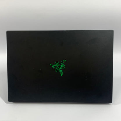 Razer Blade 14 RZ09-0427 14" Ryzen 9 6900HX 16GB RAM 1TB SSD GeForce RTX 3070 Ti