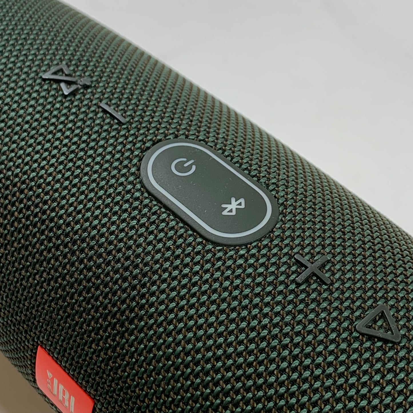 JBL Charge 4 Portable Bluetooth Party Speaker Green JBLCHARGE4Q