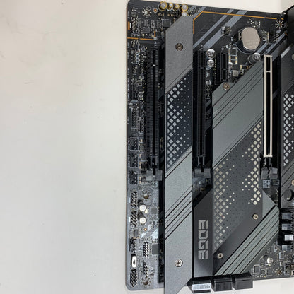 MSi z690 edge wifi ddr4 PCI Express 5.0 Slot ITX