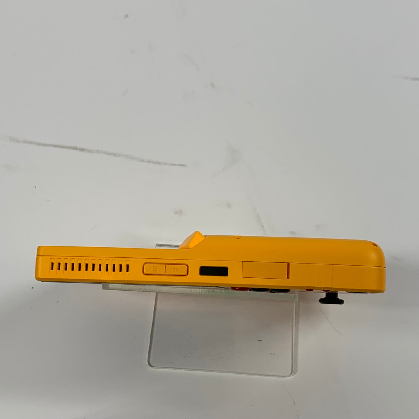Ayaneo Pocket DMG  3.92 Qualcomm Snapdragon G3x Gen 2 8GB RAM 128GB Aura Yellow