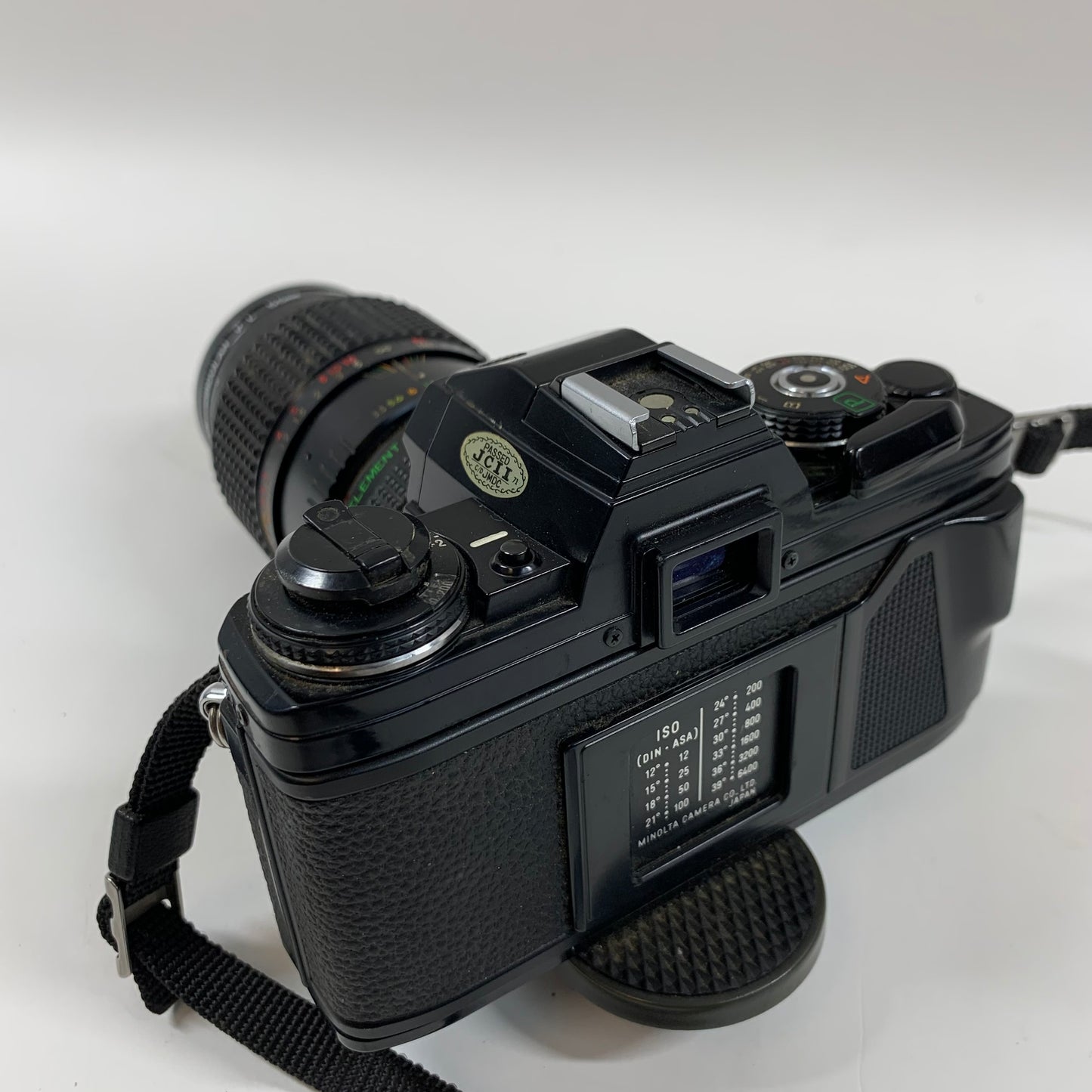 Minolta x-700 35mm 35mm SLR film camera