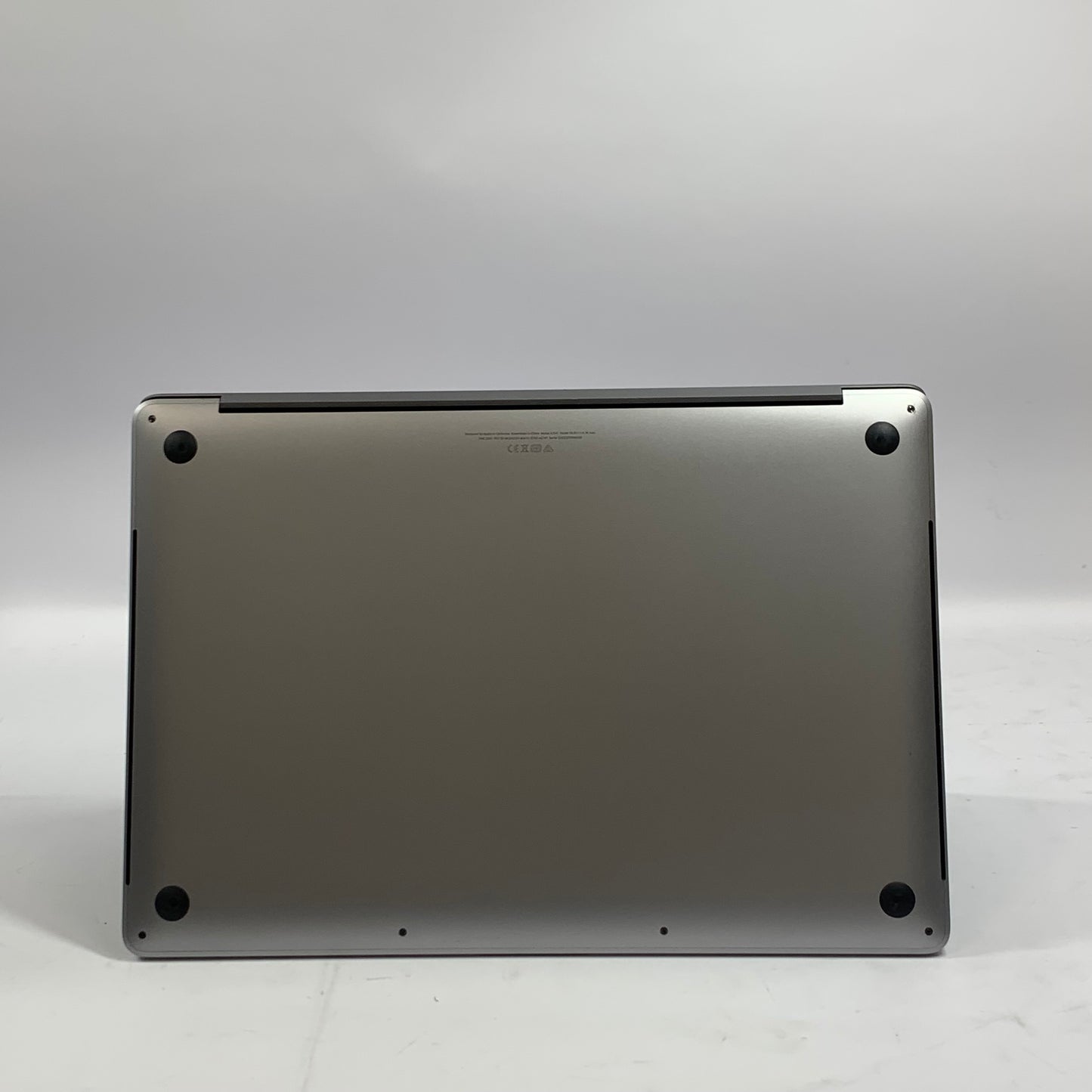 2019 Apple MacBook Pro 16" i7 2.6GHz 32GB RAM 2TB SSD Silver A2141