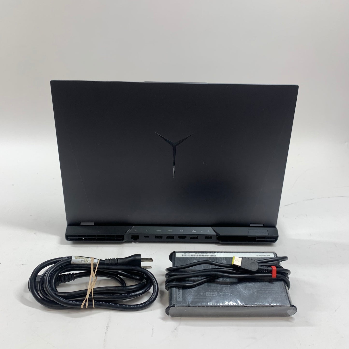 Broken Lenovo LEGION 5 PRO 16" i7-11800H 16GB RAM 512GB SSD RTX 3050 *no power*