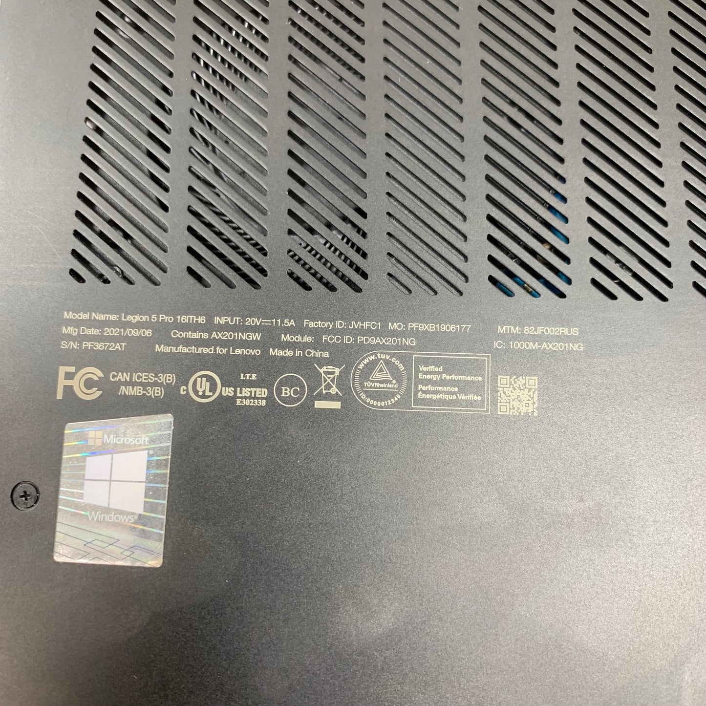 Broken Lenovo LEGION 5 PRO 16" i7-11800H 16GB RAM 512GB SSD RTX 3050 *no power*