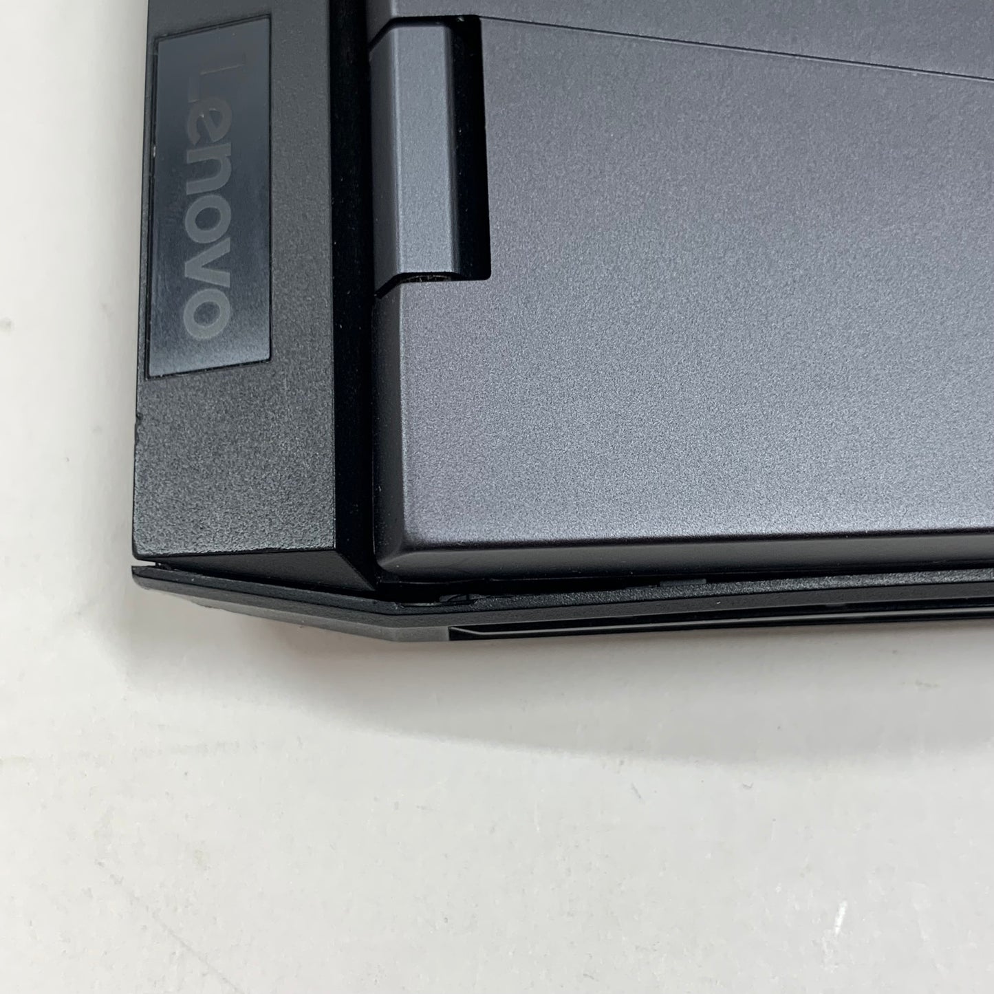 Broken Lenovo LEGION 5 PRO 16" i7-11800H 16GB RAM 512GB SSD RTX 3050 *no power*