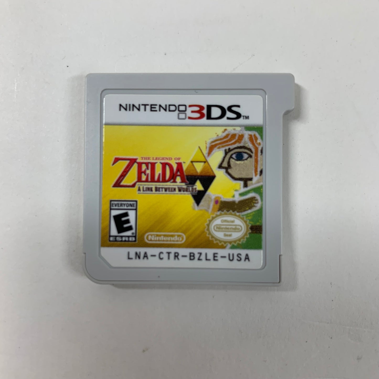 Zelda A Link Between Worlds (Nintendo 3DS, 2013)
