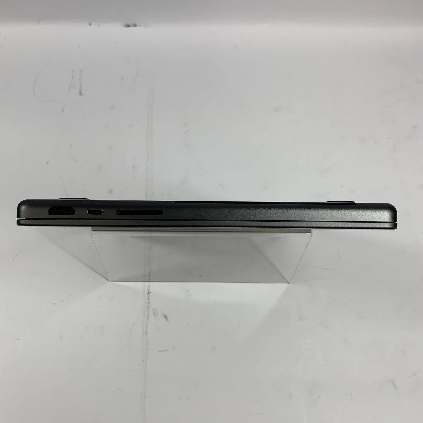 2023 Apple MacBook Pro 14" M3 Pro 14C GPU 4.0GHz 18GB RAM 512GB SSD MRX33LL/A