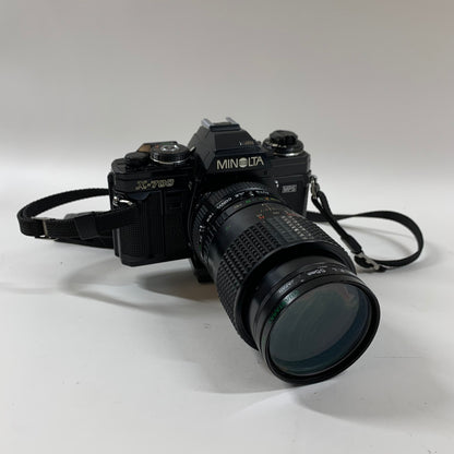 Minolta x-700 35mm 35mm SLR film camera