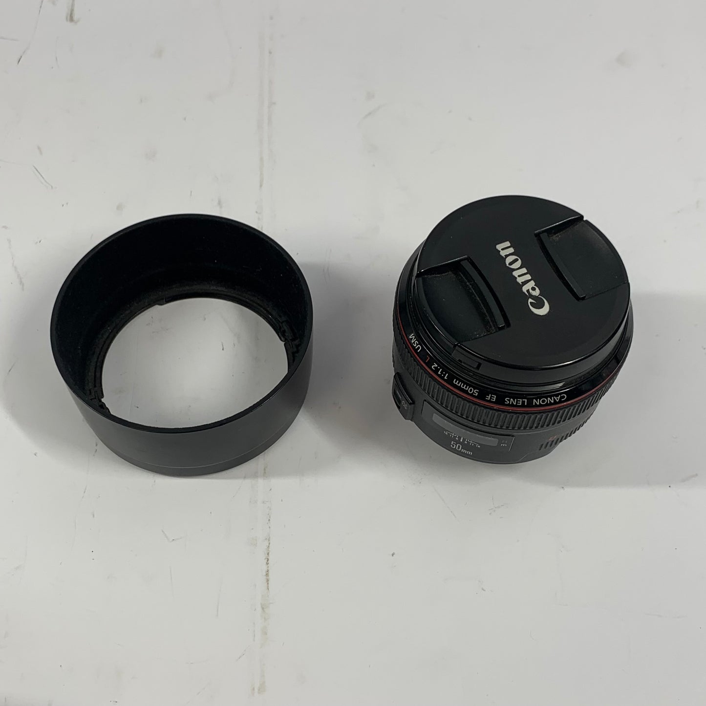 Canon EF EF50mm F1.2 L USM 50mm f/1-1.2 Auto & Manual Lens