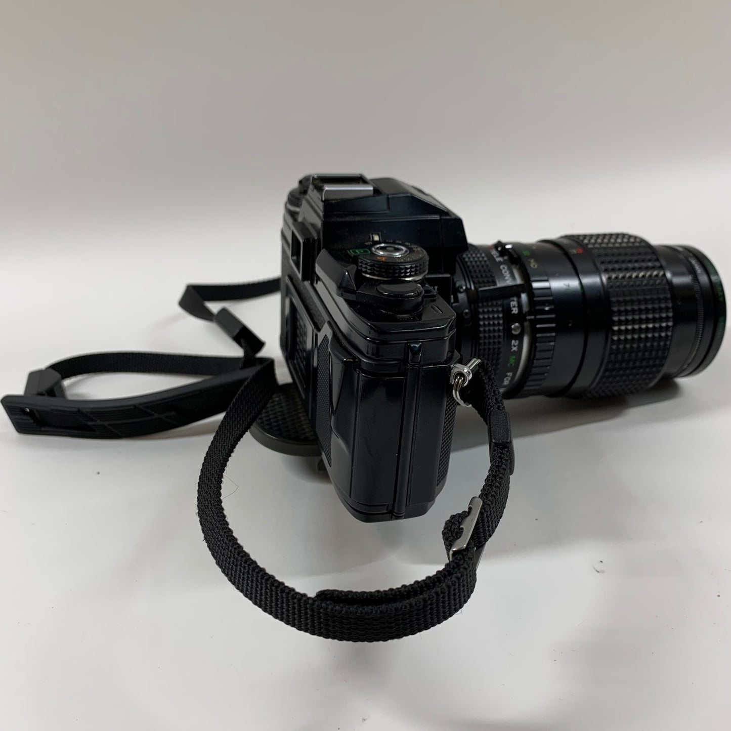 Minolta x-700 35mm 35mm SLR film camera