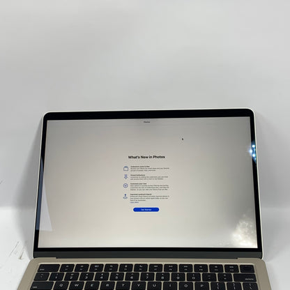 2022 Apple MacBook Air 13.6" M2 8C GPU 3.5GHz 8GB RAM 256GB SSD MLY13LL/A