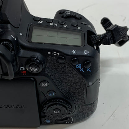 Canon EOS 80D 24.2MP mid-range, enthusiast-level DSLR